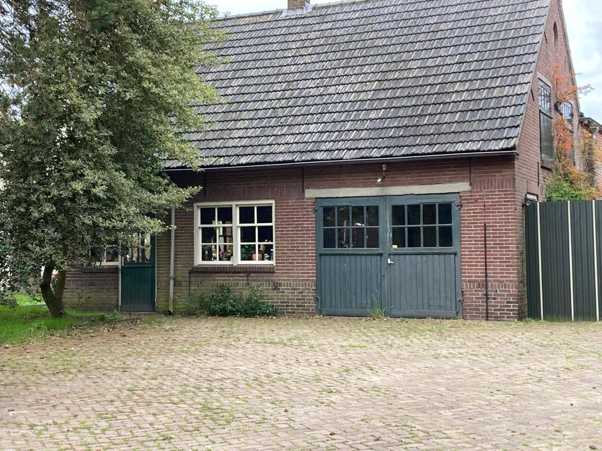 Het Werkhuis, Terug In De Tijd *